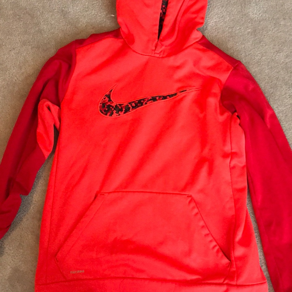 Nike Therma-Fit Hoodie